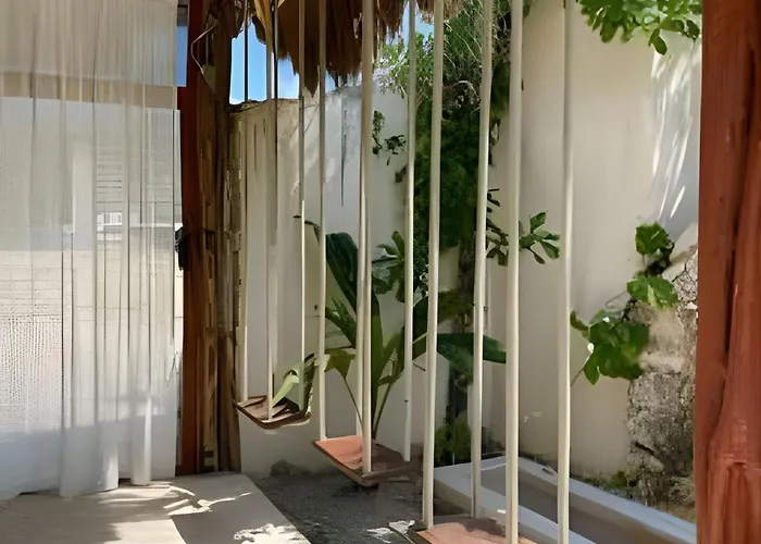 Stunning 6 Private & Ph /wifi/ac/pool/gym. Apartment *